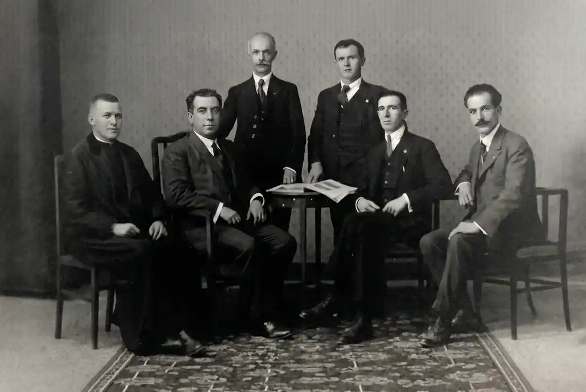 Responsables de tots els comit&egrave;s del patronat a Espanya