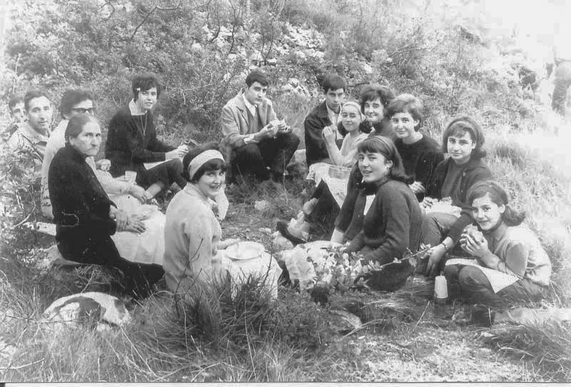 Segunda imagen antigua en blanco y negro